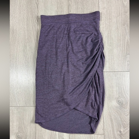 Aritzia Wilfred Free Tyra Skirt Purple - Picture 2 of 8
